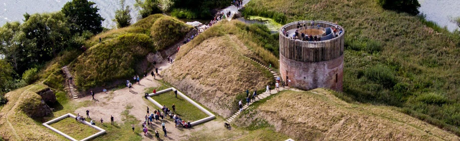 Bustur til de fem halder