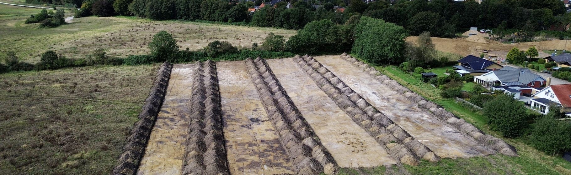 Rundvisning i udgravning ved Agerskov i Hammerum