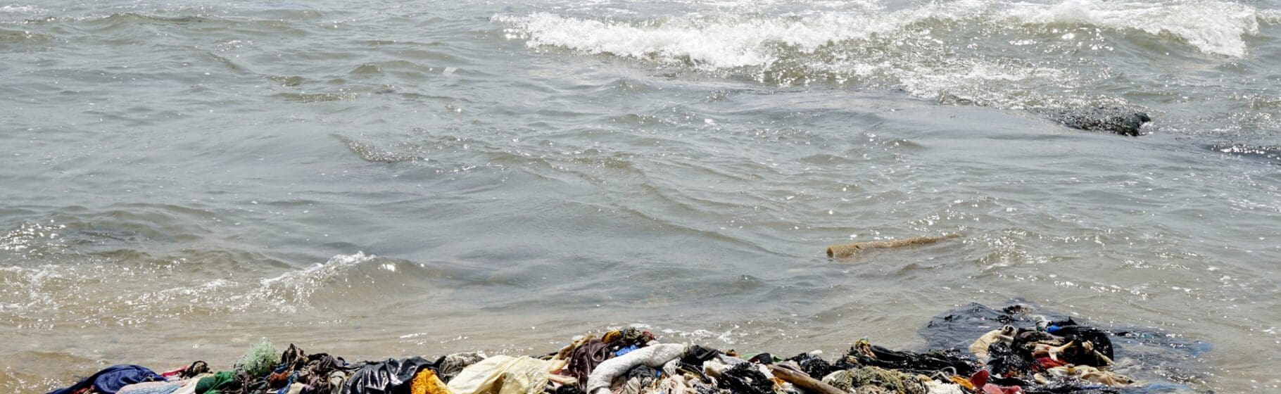 Fashion dumpsite udstilling af Søren Zeuth